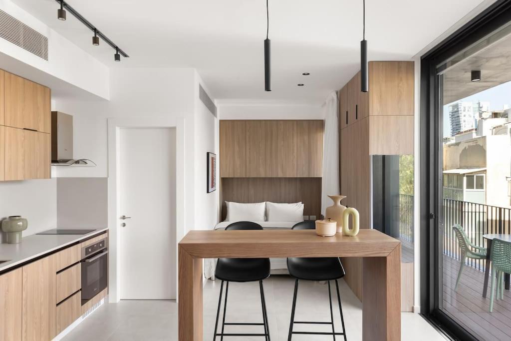 Luxury Flat 212 * Tel-Aviv